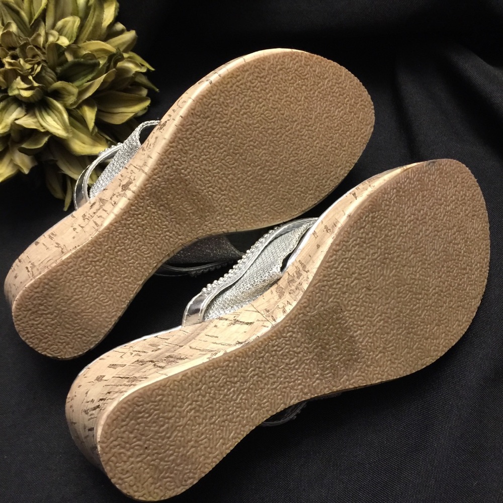 Blue, Blue Suede Shoes-Silver Wedge Sandals-Size:3 - Picture 6 of 7